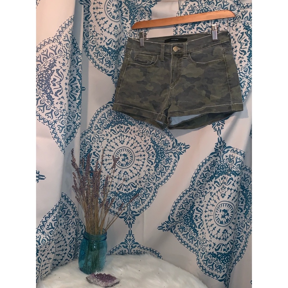 ๐ 3 for $40 Harper Camo Shorts Size 27 - Picture 4 of 4